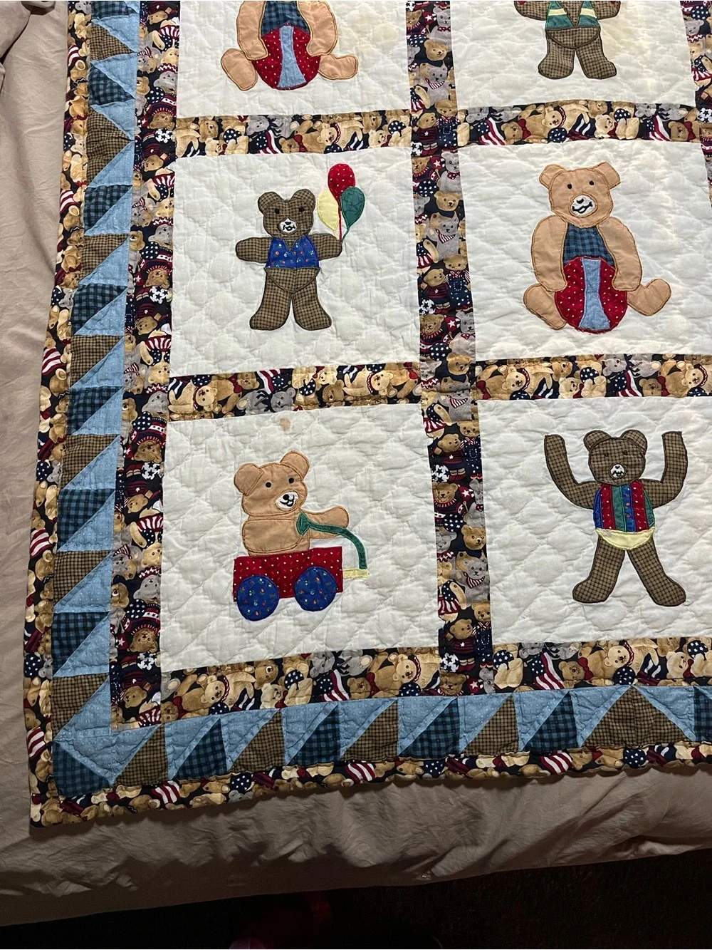 Vtg  Americana Bear Patchwork Quilt Throw Lap Blanket Cottagecore 48 x 57